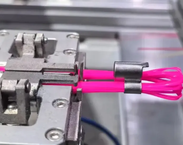 Stake Whisker Markers Features